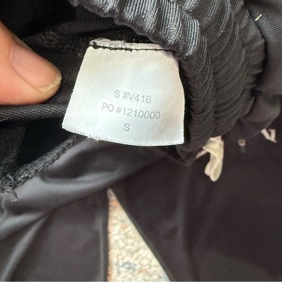 Vuori Sunday Performance Jogger size Small Black - Picture 6 of 6